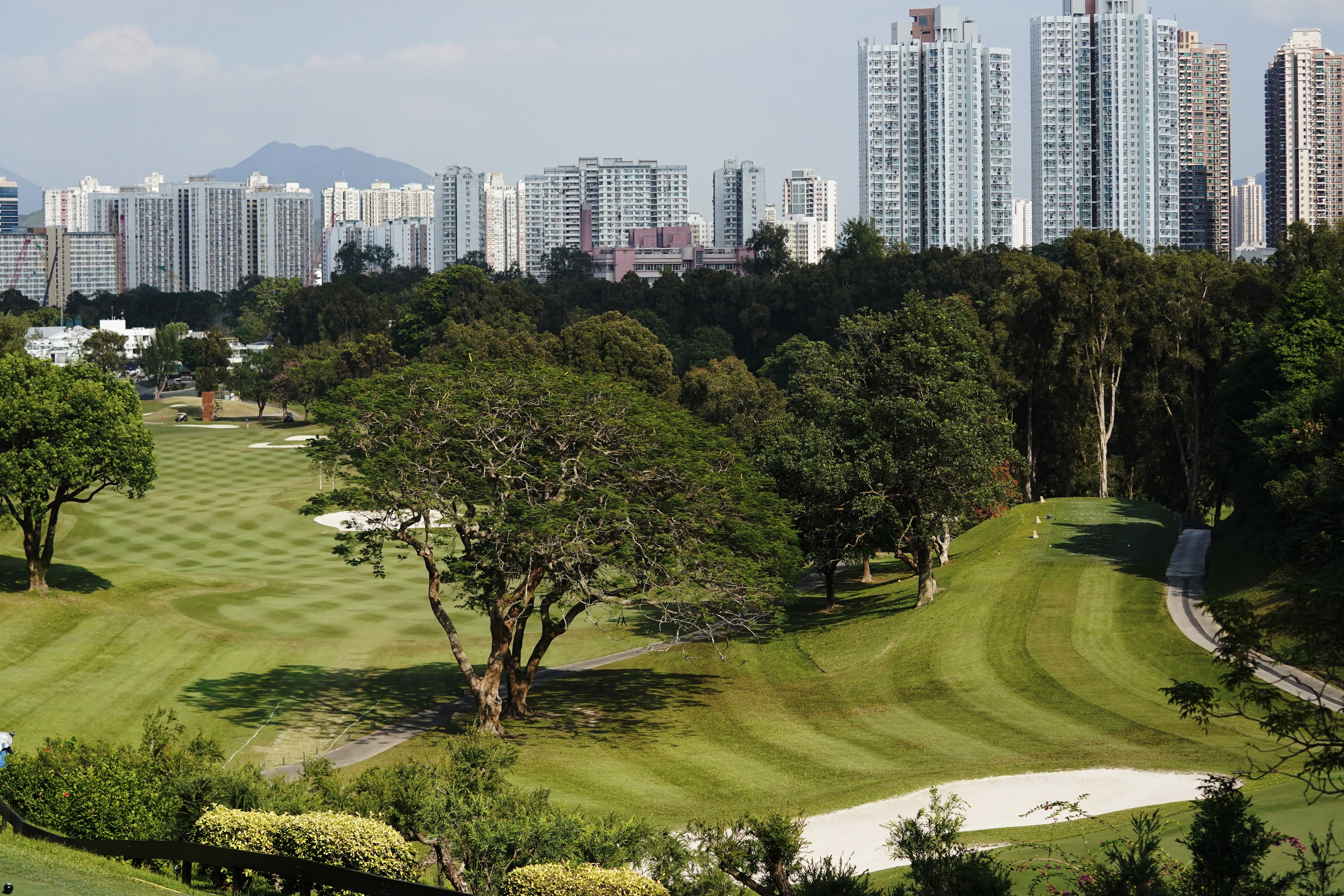 pg电子模拟器 -加时末段埃因霍温调整名单以备西甲，回应争议环节打磨，引发热议，年轻球员得到机会的简单介绍